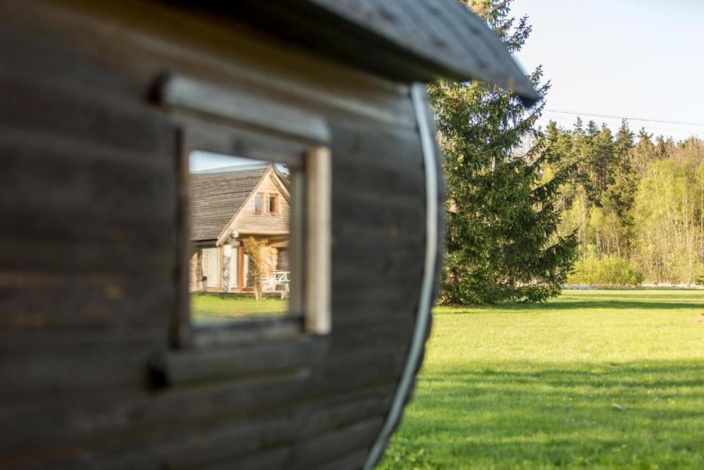 Saarelux Riverise Villa Moraste Zewnętrze zdjęcie